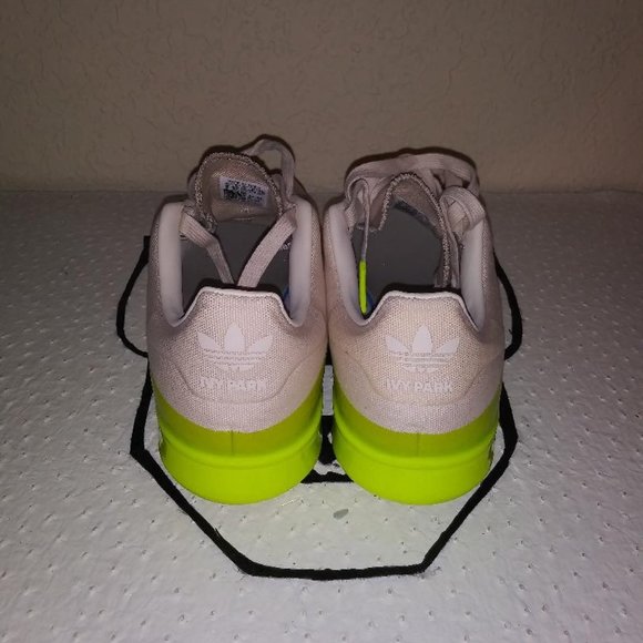 COPY - NEW Adidas X Ivy Park Stan Smith Shoes - Picture 2 of 3